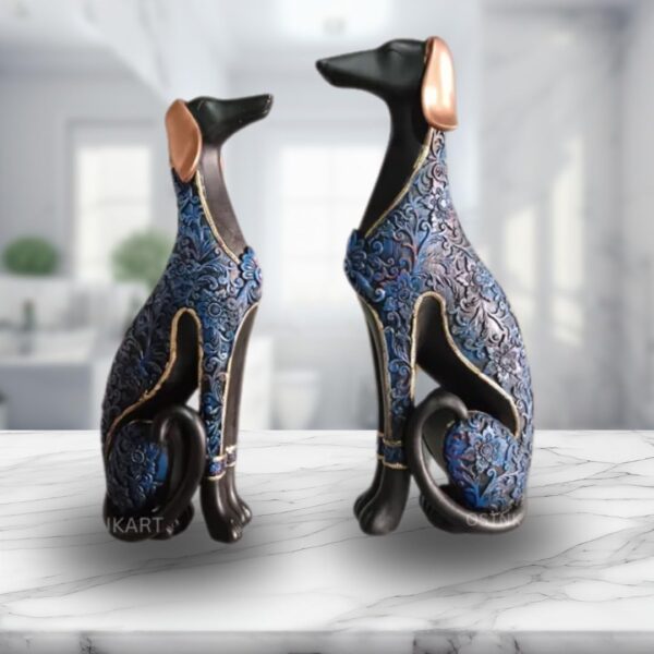 Dog Pair Sitting Showpiece